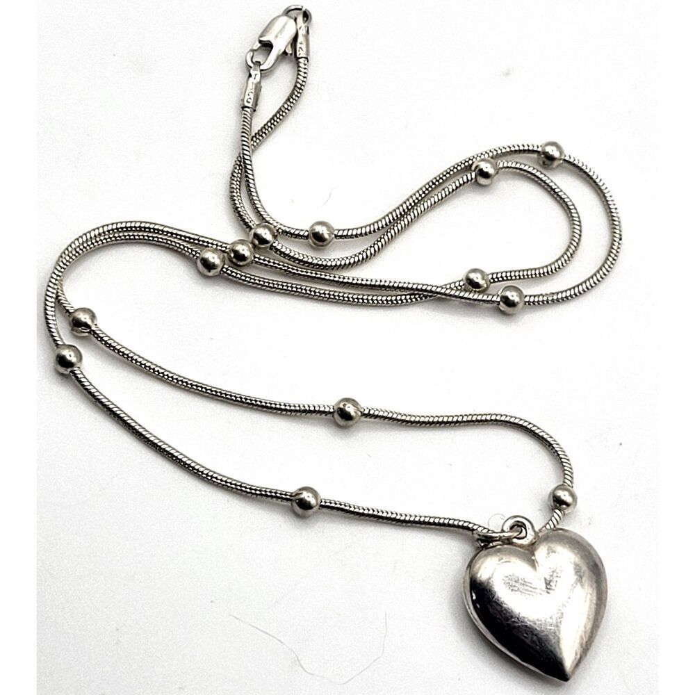 Sterling Silver Choker Collar Necklace Heart Pendant 19in 9g